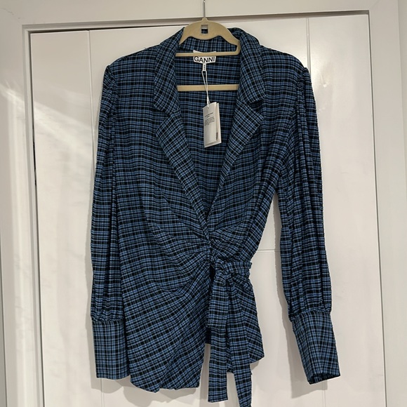 GANNI
Seersucker Wrap Shirt/ Jacket NWT - Picture 4 of 8